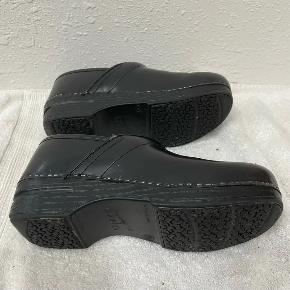 Dansko leather clogs - Picture 5 of 8